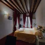 Foresteria Valdese Hostel Wenecja