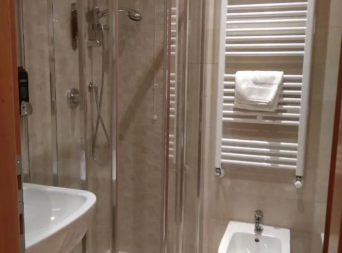 Foresteria Valdese Hostel Velence