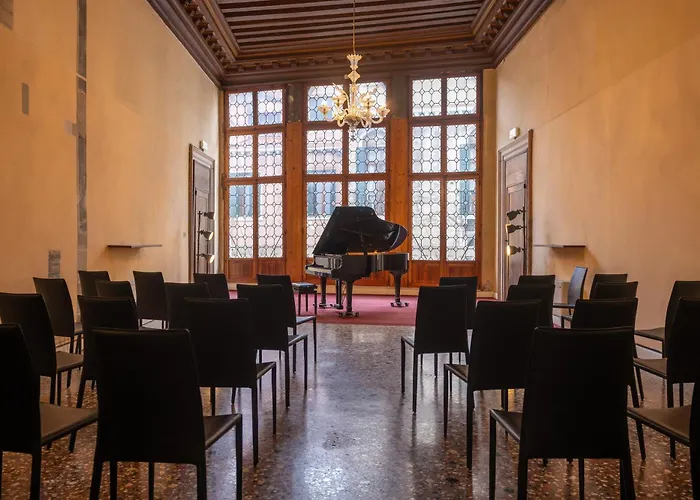 Hostel Foresteria Valdese Velence