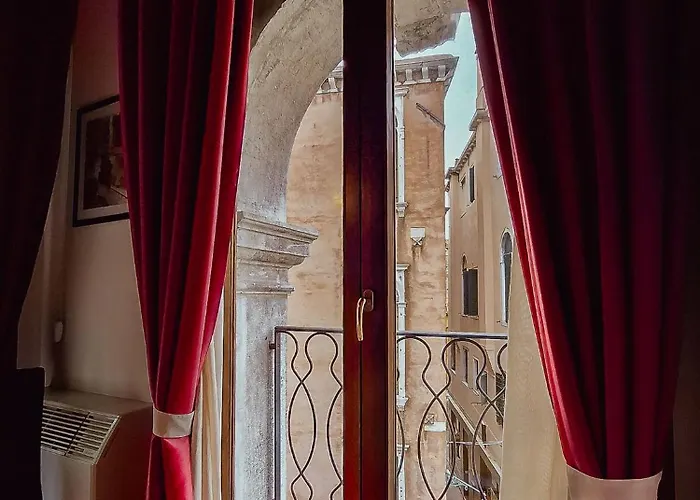 Foresteria Valdese Hostel *