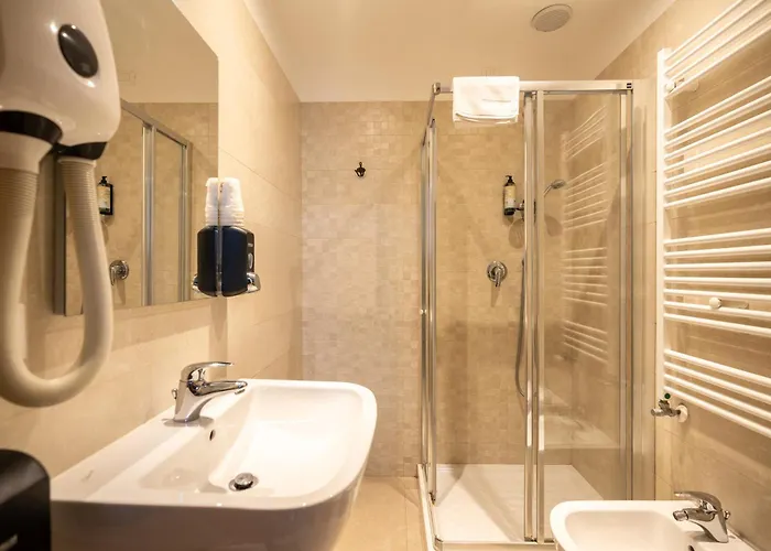 Hostel Foresteria Valdese Venice