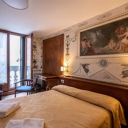 Foresteria Valdese البندقية