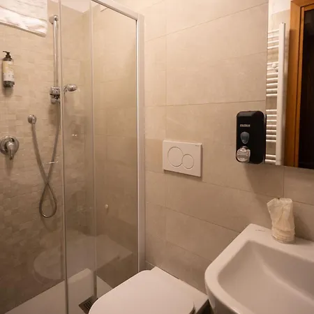 Foresteria Valdese بيت شباب